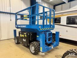 Genie GS-3369 4x4 Scissor Lift – only 250 hours!