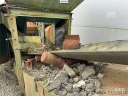 Powerscreen screening plant