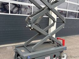 SkyJack SJ3219 - 7,80m Elektro Scherenarbeitsbühne