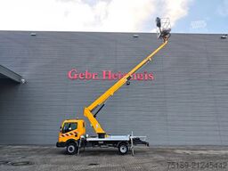 Nissan Cabstar 35.12 NT400 GSR E179T