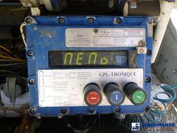 Renault Premium 270.18 dci 4x2 gas tank 17.1 m3