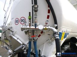 Feldbinder Powder tank alu 63 m3 (tipping)