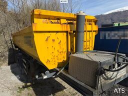 Maur Bilpåbygg 3-axle tipping semi-trailer for sale as a repair o