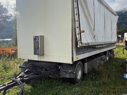 Tyllis trailer with chip body and tipper – hydraulic side