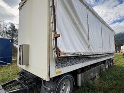 Tyllis trailer with chip body and tipper – hydraulic side
