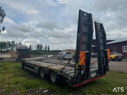 NC engineering Machine trailer w/ hydraulic driving b