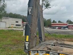 NC engineering Machine trailer w/ hydraulic driving b