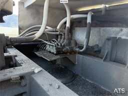 Maur Bilpåbygg 3 axles and tipping semi-trailer for sale as a rep