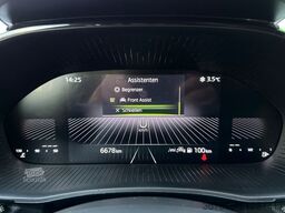 SKODA 1.0MPi Selection Climatronic SHZ PDC/H LM15