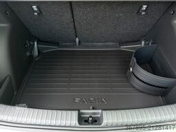 SKODA 1.0MPi Selection Climatronic SHZ PDC/H LM15