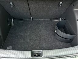 SKODA 1.0MPi Selection Climatronic SHZ PDC/H LM15