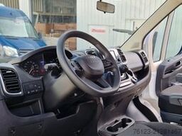 FIAT Opel Movano und Ducato Flexiboden 6 Schienen