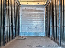 SCHMITZ CARGOBULL SCB*S3T MegaTrailer Curtainsider Edscha