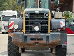 KOMATSU WA 320-7 inkl. Schaufel & Gabel