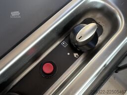 2022 Ford Panama | Manuale | Tetto a Soffietto
