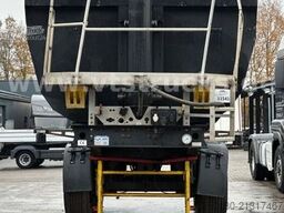 LANGENDORF SKS-HS 24/30 Kippmulde 25m³ / Stahl/ Liftachse/