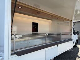 RENAULT ESSELMANN Verkaufsmobil ähn Seico / Borco