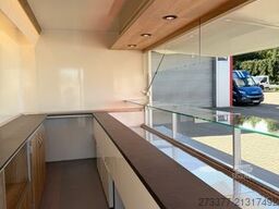 RENAULT ESSELMANN Verkaufsmobil ähn Seico / Borco