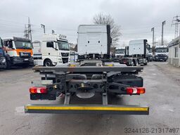 MERCEDES-BENZ School-Truck/Fahrschule/Actros2540/ExBW/6x2/88TK