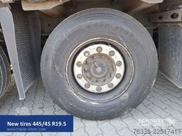 Kögel Curtainsider Mega