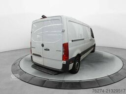 Mercedes-Benz Sprinter 211 CDI Flachdach L2H1