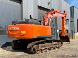 Hitachi ZX300LCN-6