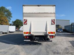 MAN TGL 8.220