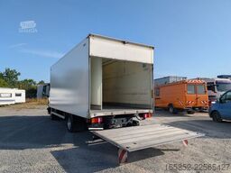 MAN TGL 8.220
