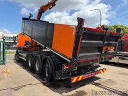 Scania G370 8x4 TIPPER + CRANE PALFINGER PK 19.001 SLD...
