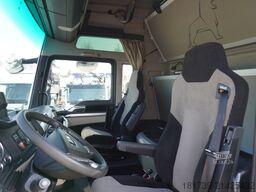 MAN TGX 26.470 tow truck / NEW galvanized