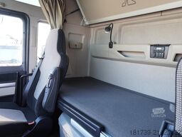 MAN TGX 26.470 tow truck / NEW galvanized