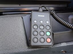 MAN TGX 26.470 tow truck / NEW galvanized