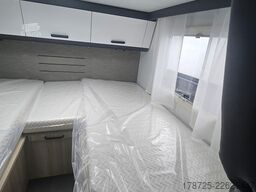 Sun Living C 70DL 26 X-Tra in Grau Ford 165 PS