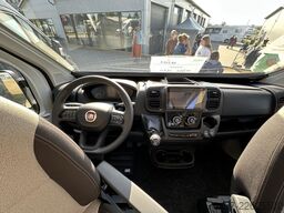 CHAUSSON Van First Line V697
