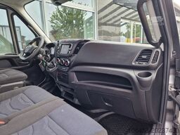 IVECO Daily 70 C 18 Kran/Funk/4 Ausschübe/11 Meter