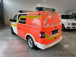 VOLKSWAGEN T5 Transporter 4Motion*NOTARZT*NEF*ALLRAD*AUTOMA