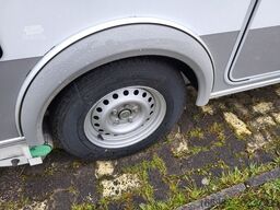 HYMER/ERIBA Feeling 425 Querbett - Nr. 16  (4)