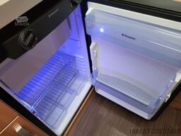 HYMER/ERIBA Feeling 425 Querbett - Nr. 16  (4)