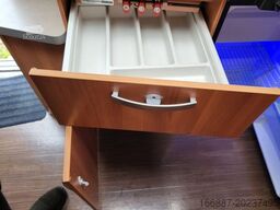 HYMER/ERIBA Feeling 425 Querbett - Nr. 16  (4)