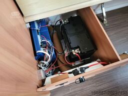 HYMER/ERIBA Feeling 425 Querbett - Nr. 16  (4)
