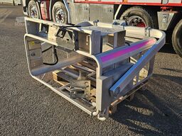 Volvo FH 16 750 8x4 / HMF 95 tm / JIB / WINCH / WORK ...