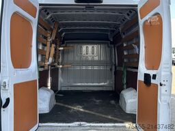 Fiat Ducato 30 2.3 MultiJet L2 H2 / Navi / Camera / ...