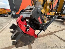 Caterpillar 330 3D / ROTOTILT / AC / CENTRAL LUBRICATION