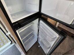 CARADO T 338 pro+ / voll LED / Automatik / Multimedia