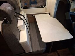 CARADO T 338s Automatik / 5Sitz und Schlafplätze /..