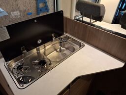 CARADO T 338s Automatik / 5Sitz und Schlafplätze /..