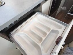 ETRUSCO A 7300 DB, Navi, Markise,Fahradträger