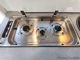 ETRUSCO A 7300 DB, Navi, Markise,Fahradträger