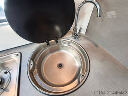 ETRUSCO A 7300 DB, Navi, Markise,Fahradträger