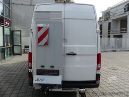 VW Crafter Kasten 35 MittellangHoch ACC/RAMPE/SORTIMO